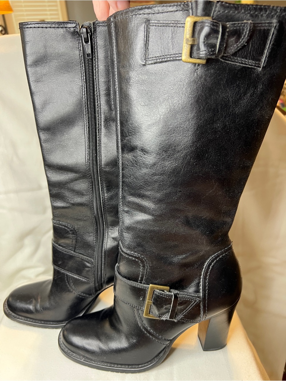 BP Julius-Lea Leather Mid Calf Boots. Decorative Gold Buckle. Women’s size 7